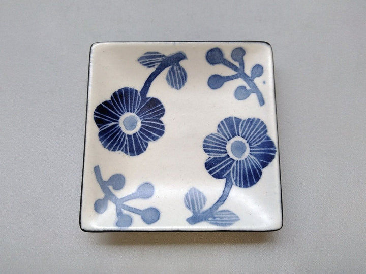 WAshi-Underglazed Blue Flower Square Small Plate - Crafted By Yasumi Pottery