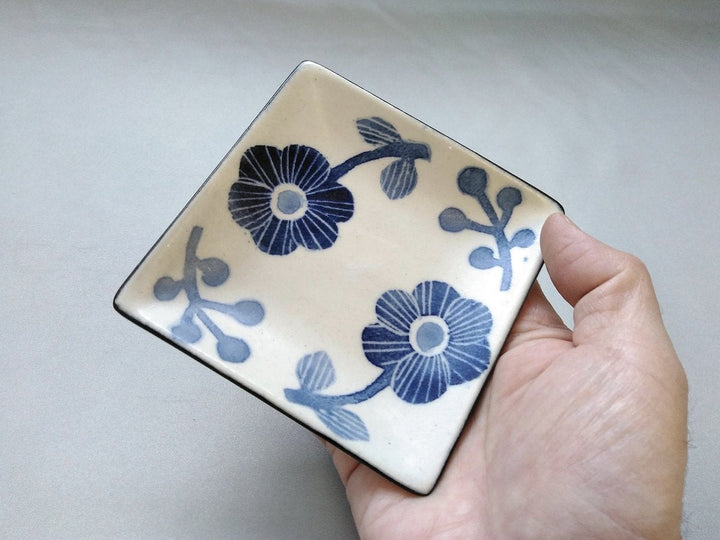 WAshi-Underglazed Blue Flower Square Small Plate - Crafted By Yasumi Pottery