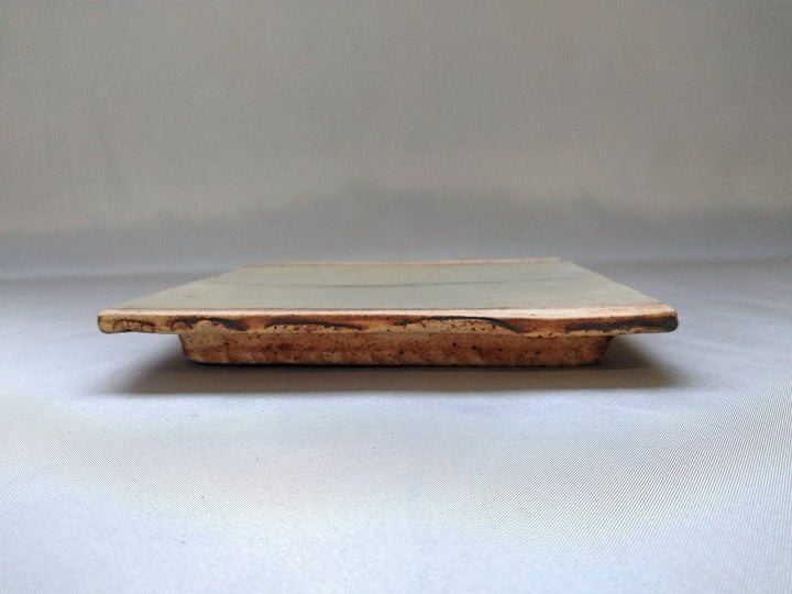 Ash Glazed wire Carving 5-Sun Square Plate - Crafted By Yoshitaka Kato