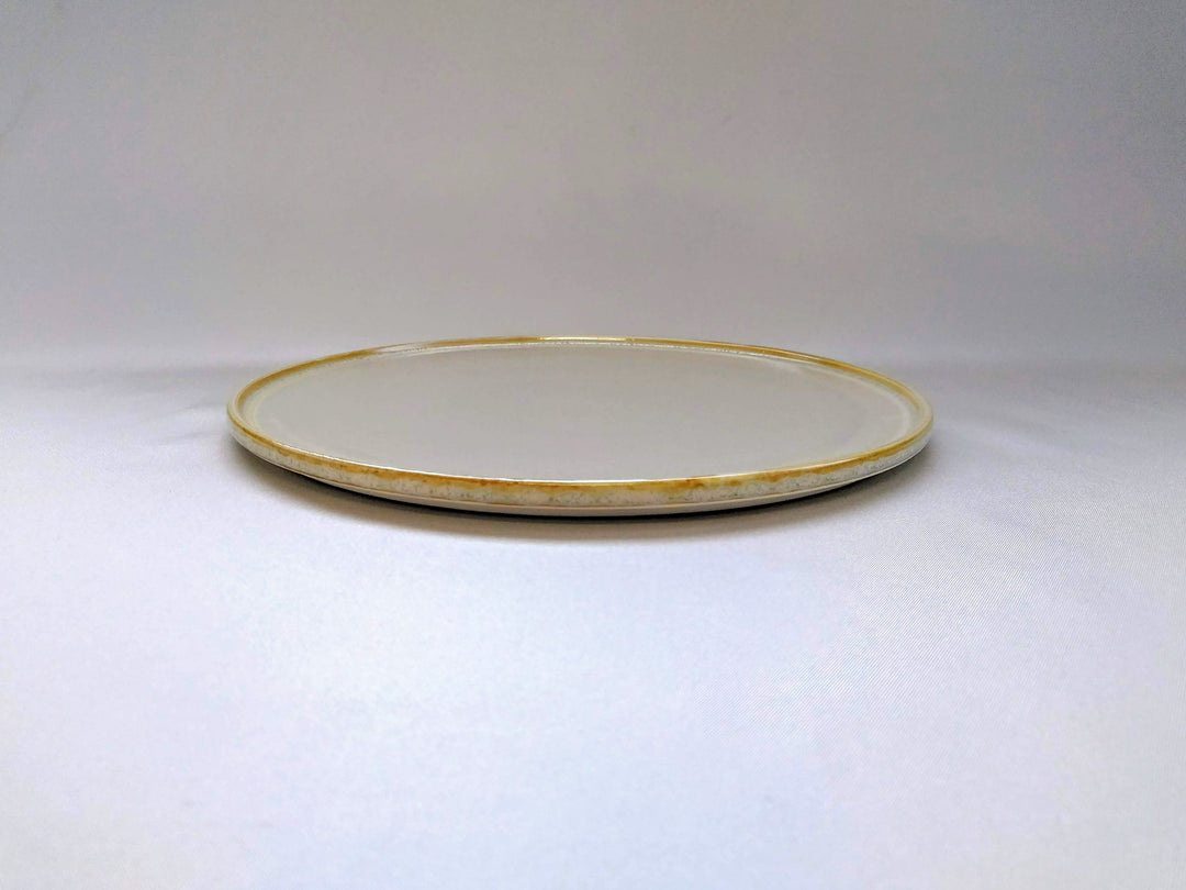Light Rikyu 22cm Round Plate with Edge - Crafted By Toetsu Kiln