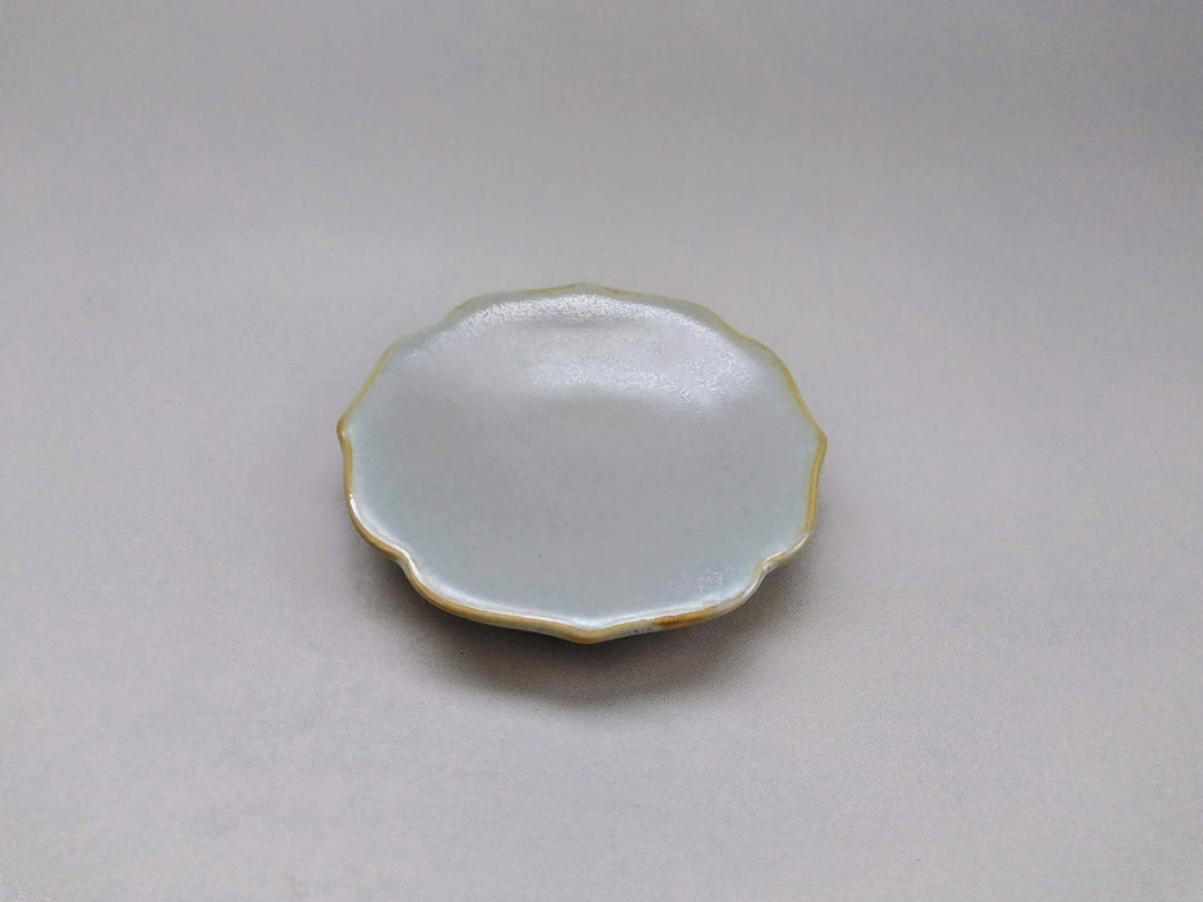 Light Rikyu Kikyo Rim Small Plate - Crafted By Toetsu Kiln