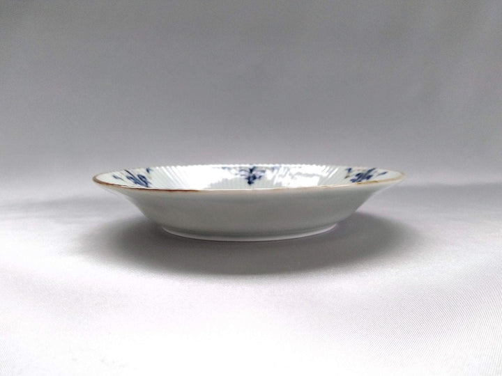 Ridged 5.5-Sun Plate Leaves - Crafted By Koyo Kiln