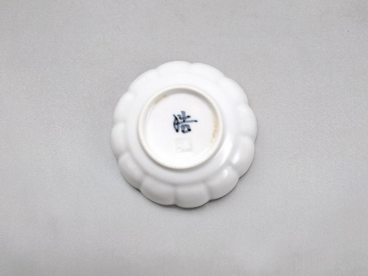 Rim rust White Matte with Chrysanthemum-Edged - Crafted By Koyo Kiln