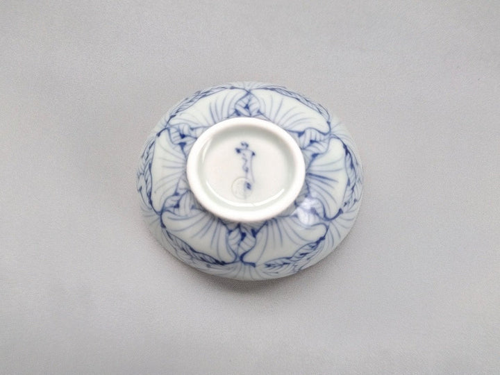 Sometsukebuchi Red Flower petal Pattern Oval Small attachment - Crafted By Souta Kiln