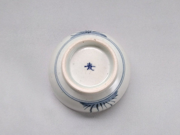 Old Underglazed grass Pattern kurawanka Small Bowl - Crafted By Pottery Ao