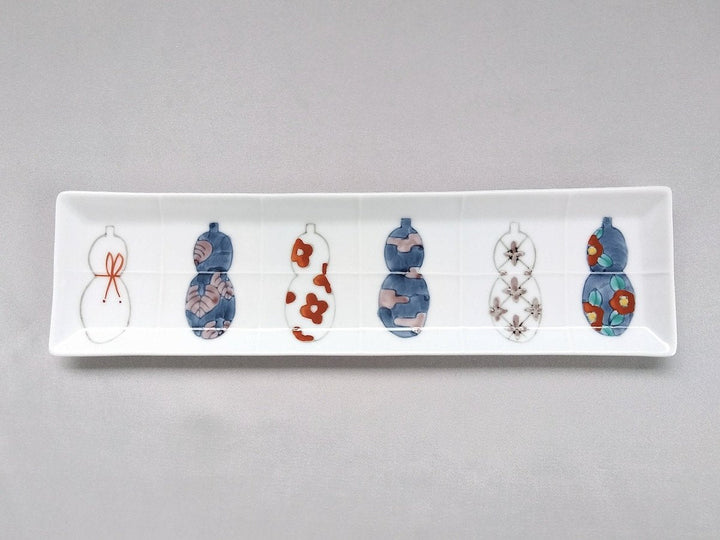 Imari Gourd Long Plate — Hand-Glazed Japanese Porcelain by Tokushichi Kiln