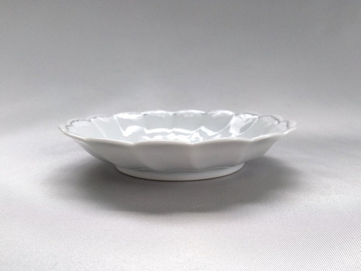 Petal Pattern 4-Sun Plate White - Crafted By Tokushichi Kiln