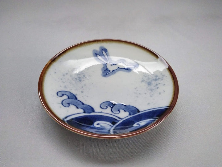 Tinted Rabbit Small Plate — Hand-Glazed Japanese Porcelain by Kanemon Kiln