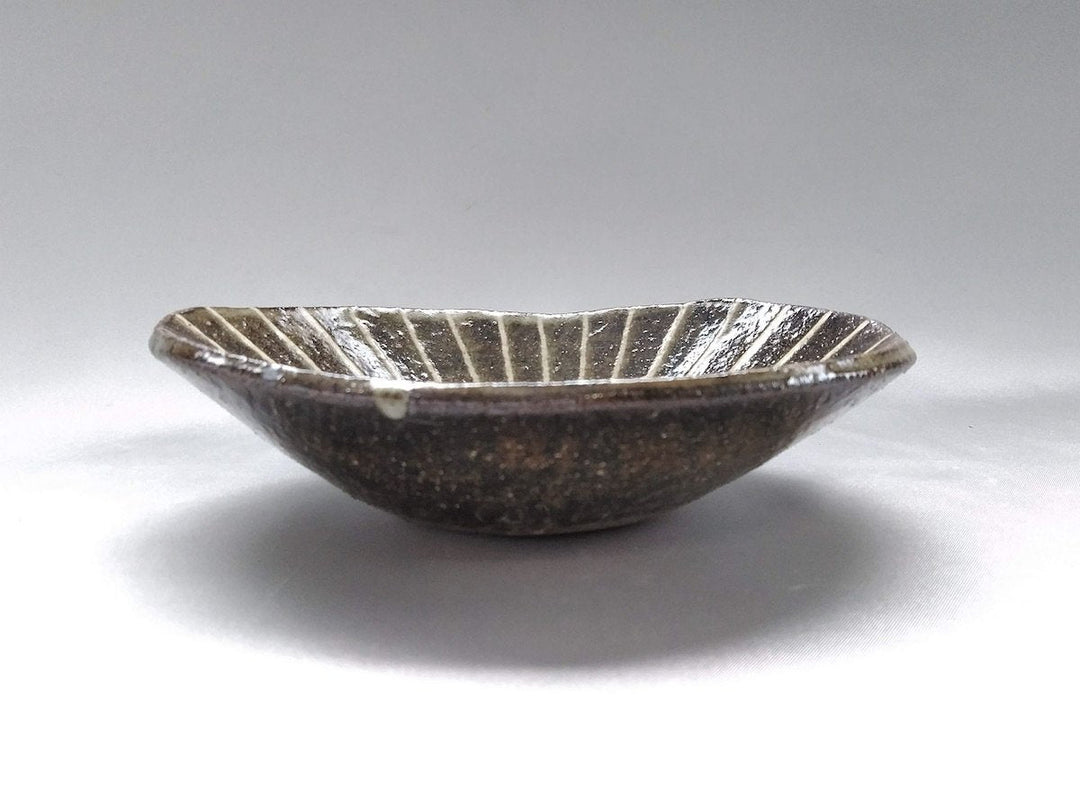 A rare deflection Small Bowl - Crafted By Seisaku Kusaka/Mari