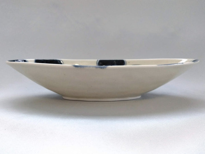 Hana Camellia boat dish - Crafted By Sozan Kiln