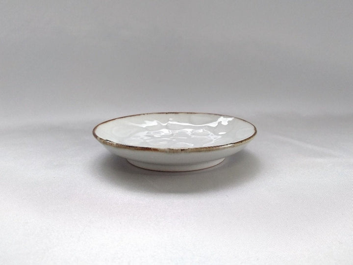 White Porcelain Yotsuba Small Plate - Crafted By Kousei Kobayashi