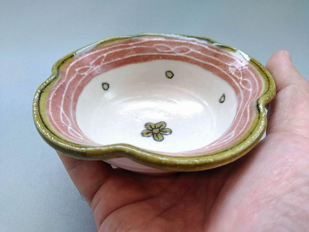 Rinka Small Bowl Pink Flowers and Leaves - Crafted By Jun Kato