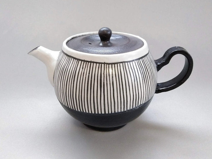 Iron Tokusa Pot - Crafted By Tetsuya Kobayashi