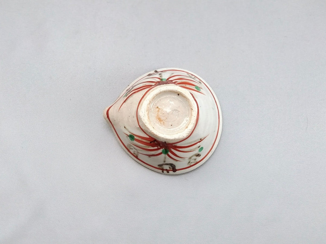 Iron Red grass Pattern Katakuchi Small Bowl - Crafted By Minami Kiln