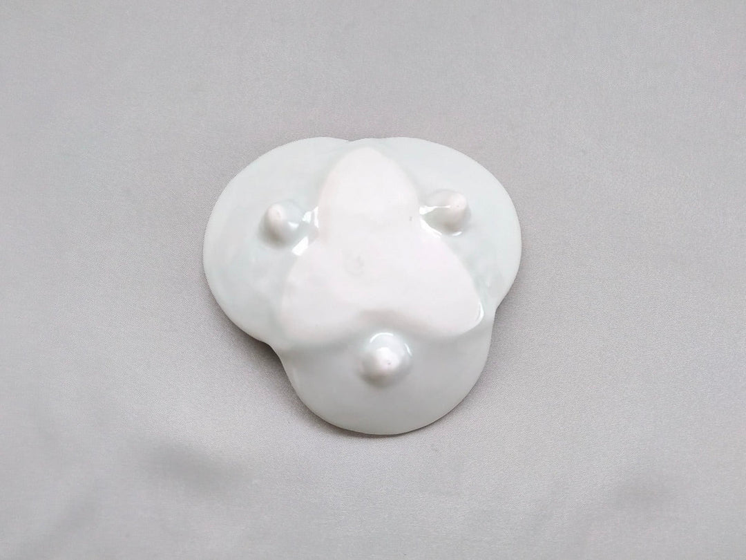 Underglazed octopus Arabesque Three-Legged Plate - Crafted By Jusen Kiln