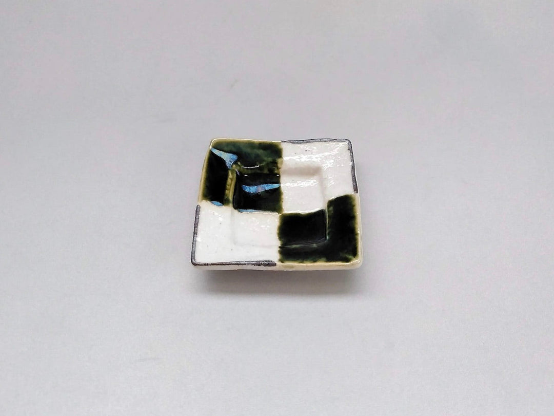 Two 2-Sun Square Plates with Checkered Patterns - Crafted By Masaaki Hibino