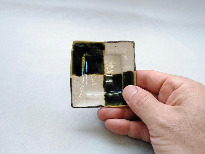 Two 2-Sun Square Plates with Checkered Patterns - Crafted By Masaaki Hibino