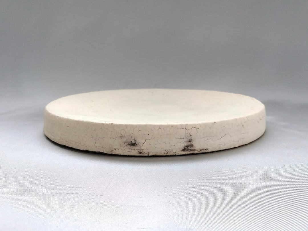 White Slip Taiko Round Plate - Crafted By Mikiyo Nakagawa