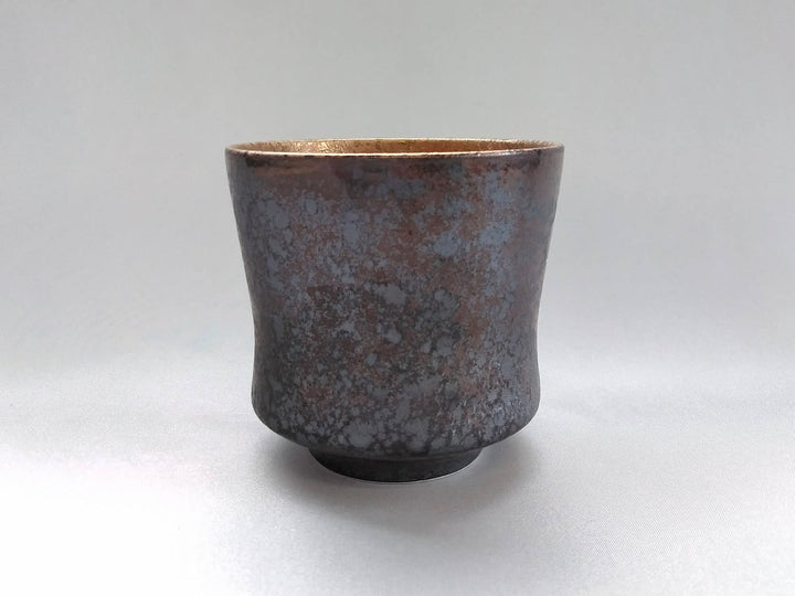 Copper-painted wide goblet with Black Crystal - Crafted By Toetsu Kiln