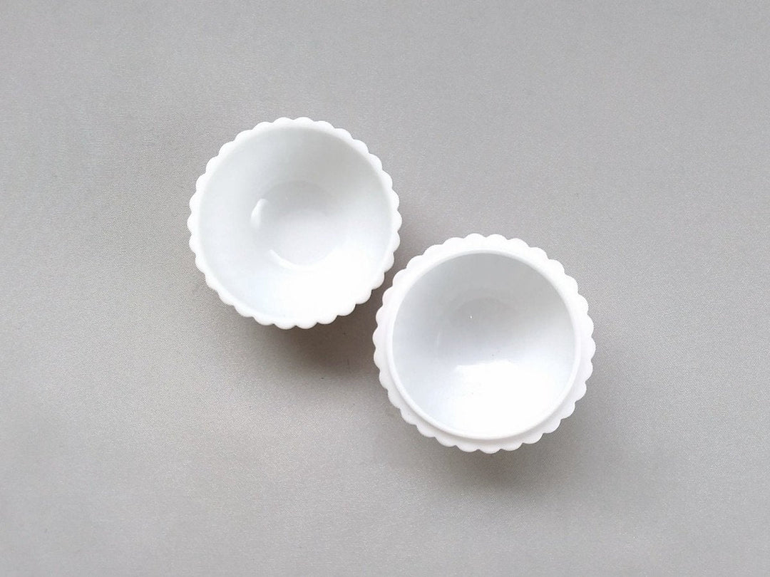 Chrysanthemum coveRed Bowl 6cm - Crafted By Yamahira Kiln