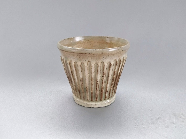 Soba Cup with Kohiki Glaze and Carved Ridges — Hand-Glazed Japanese Pottery by Junichi Mashiko