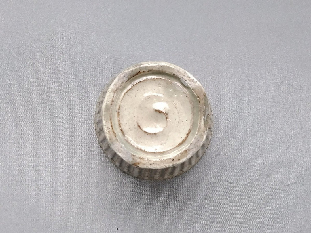 Soba Cup with Kohiki Glaze and Carved Ridges — Hand-Glazed Japanese Pottery by Junichi Mashiko