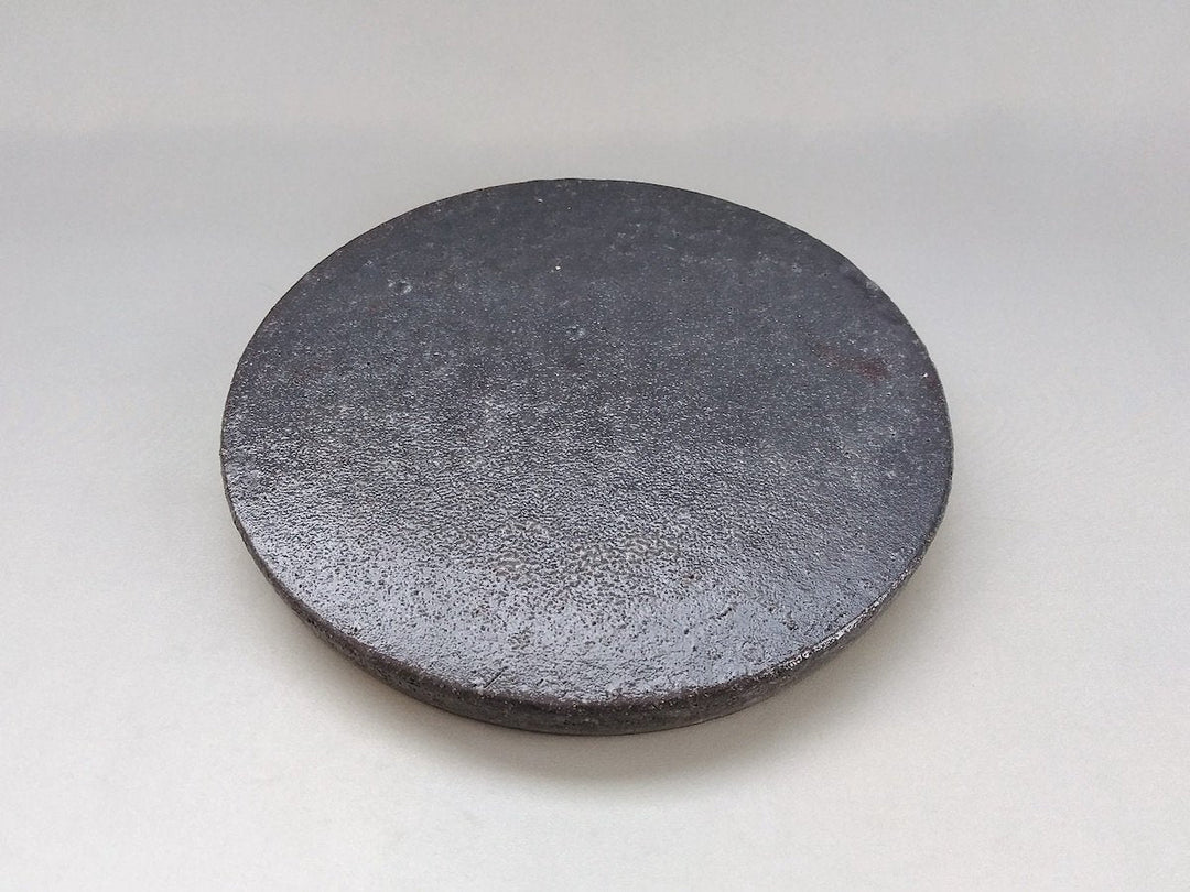 Small Black porgy Round Plate - Crafted By Masahiro Kumagai