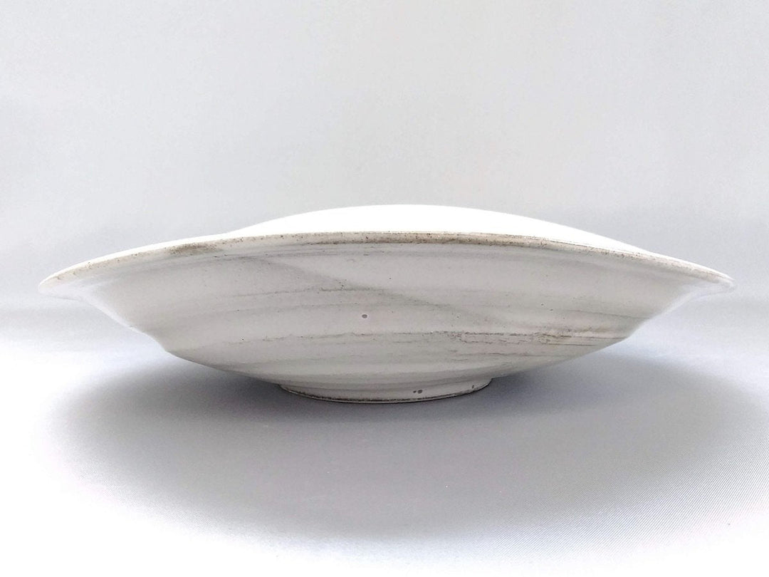 White Slip 8-Sun deflection Plate - Crafted By Masahiro Kumagai