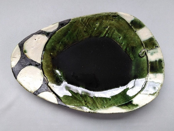 Oribe Black and White circle Striped Egg Plate size - Crafted By Kazuhito Yamamoto