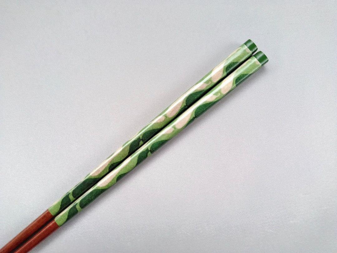 Natural Wooden Chopsticks Hisago Yellow Green - Crafted By Hashikura Matsukan