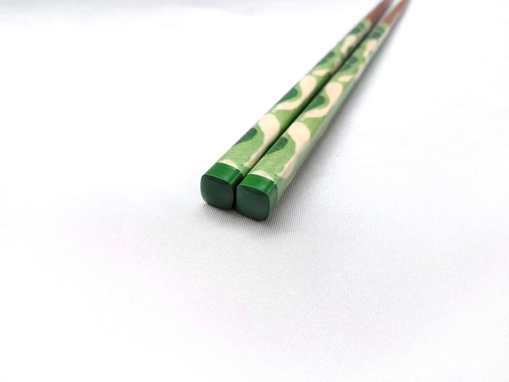 Natural Wooden Chopsticks Hisago Yellow Green - Crafted By Hashikura Matsukan