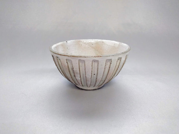 White Slip Fine-Carved Rice Bowl Small - Crafted By Hyozan Kiln