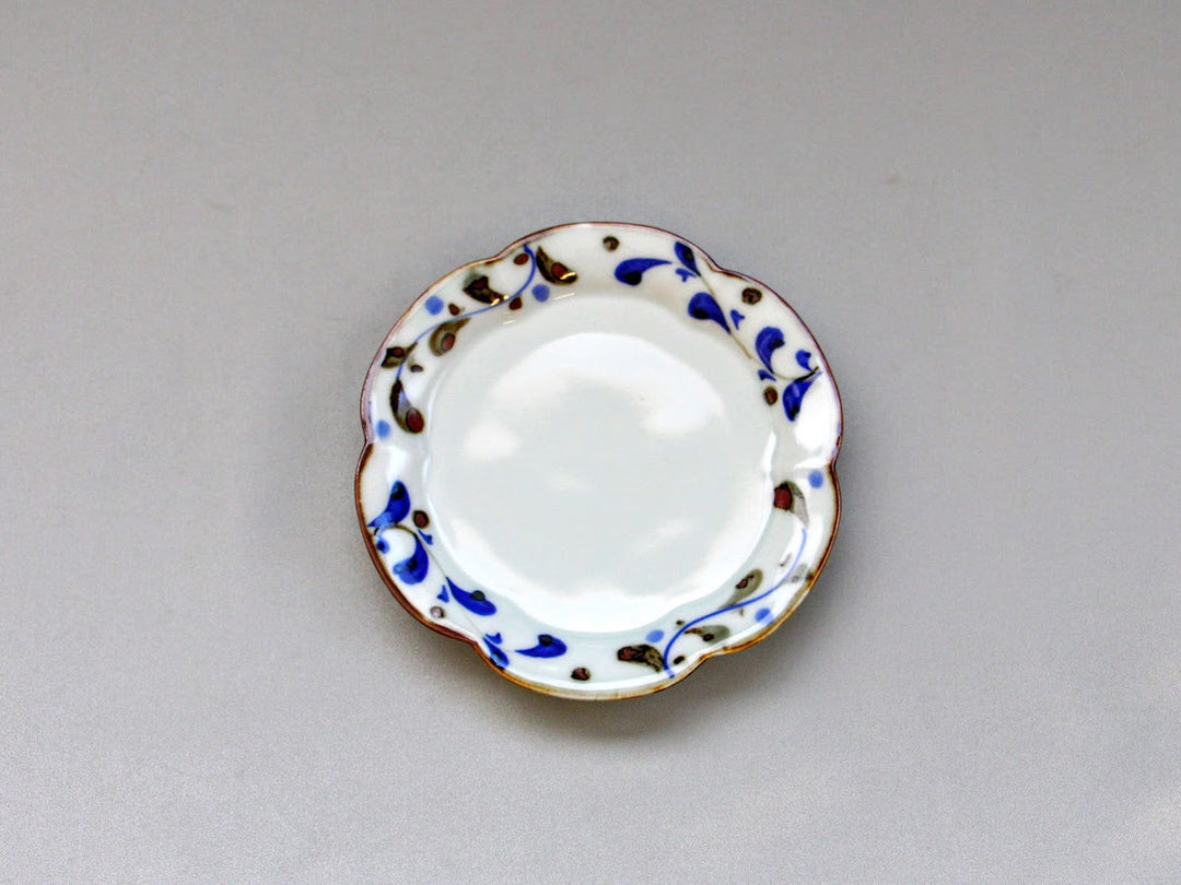 Flower Plate S Olive Leaf - Crafted By Koyo Kiln